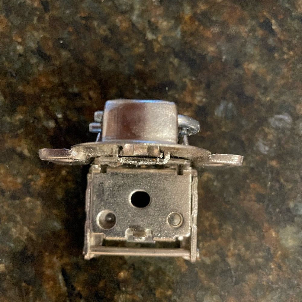 Used Hinges - Picture 5 of 5